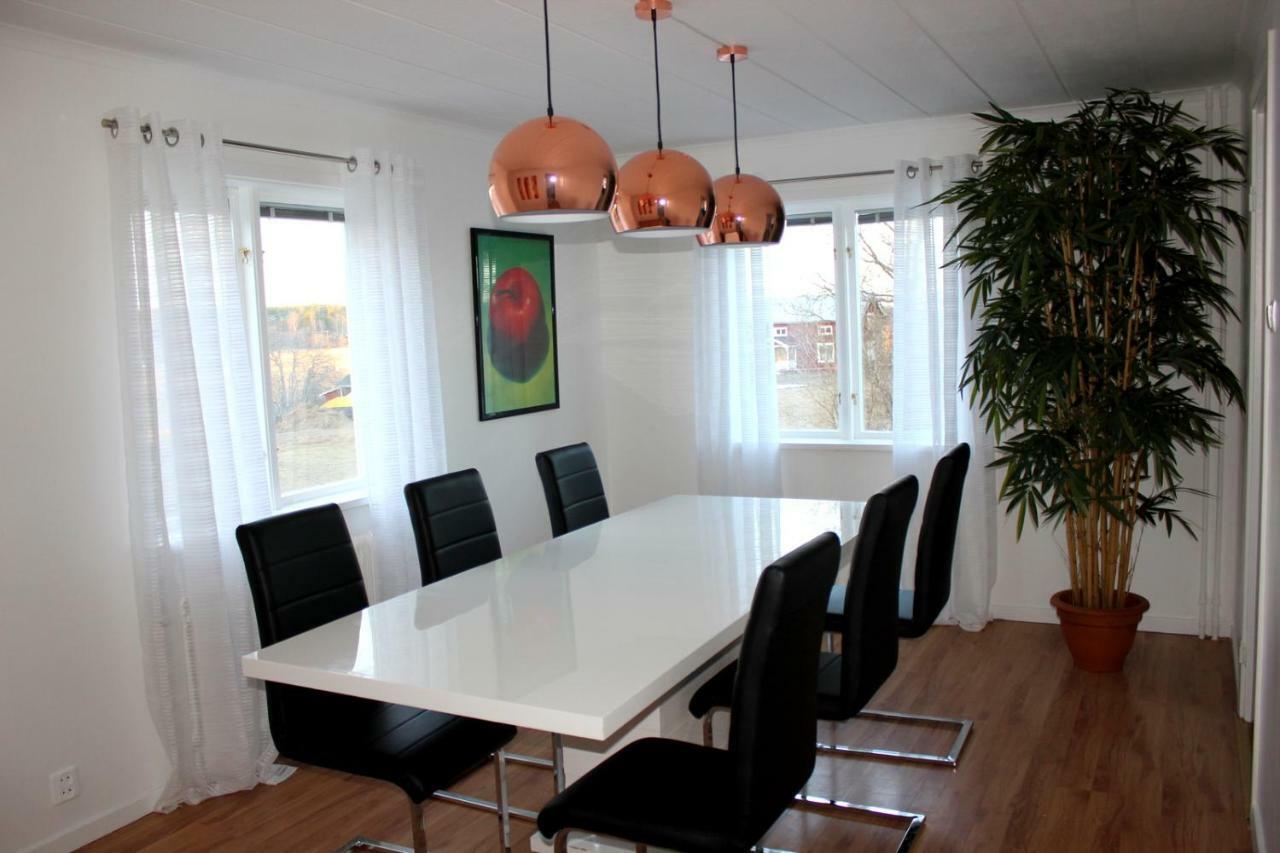 Ett Hus Med 3 Sovrum Med Supersnabba Internet Fiberanslutningen 1000Mb-100Mb I Hoeg, 7 Minuter Fran Hudiksvall Exterior photo
